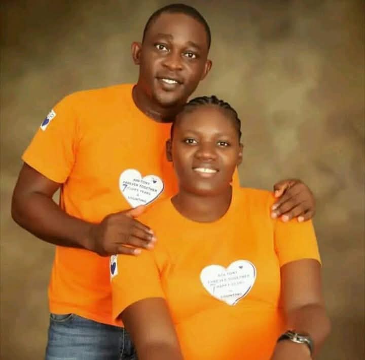 You are currently viewing Love: Man publicly apologises to his wife who allegedly left him for another man