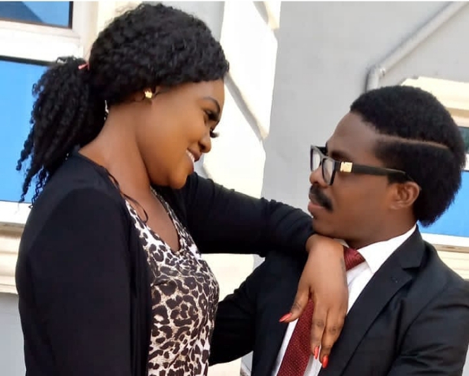 Read more about the article Does he love me? Question every woman ask