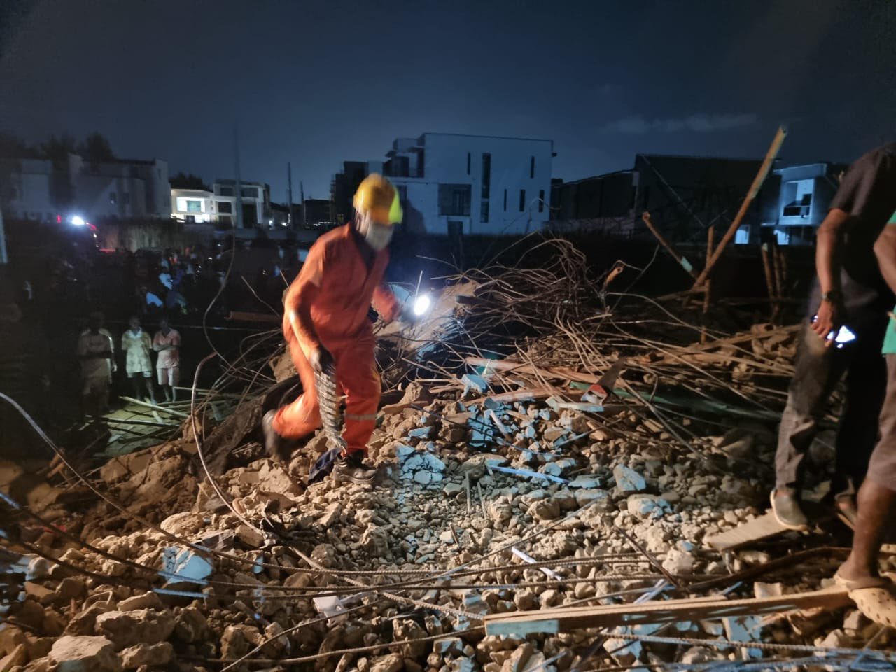 Read more about the article Two bodies recovered so far as two-storey building collapses in Lagos (video)