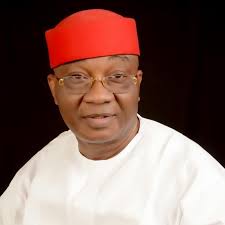 Read more about the article Former Foreign Affairs Minister, Dubem Onyia, Dies at 73