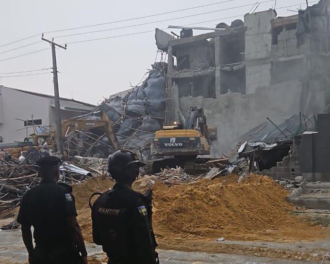Read more about the article Two persons dead, 14 rescued from building collapse