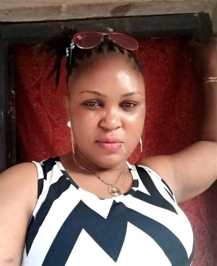 Read more about the article Anambra umuada members stopped from attacking woman whose s3x t@pe with a married man went viral