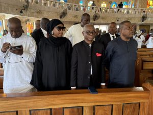 Read more about the article Nigerians React as El-Rufai Shares Photos of Himself Attending a Funeral Mass in a Church in Anambra