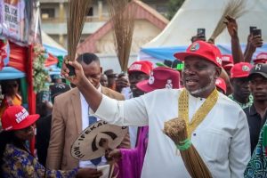 Read more about the article Biography of Prince { Dr.} Nicholas Chukwujekwu Ukachukwu, MFR { Ikukuoma Ndi Igbo }