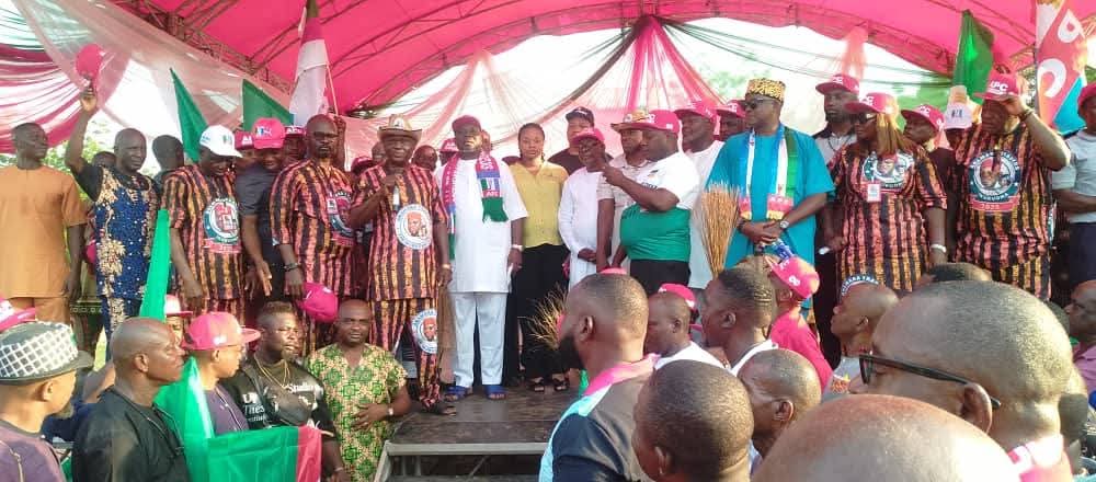 IKUKUOMA AND IYOM RECEIVES ENDORSEMENT FOR GOVERNOR AND DEPUTY GOVERNOR, FROM ANAMBRA STATE 76 MARKET TRADERS